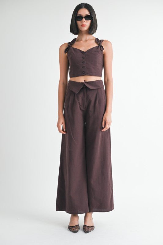 BUTTON UP CROPPED TOP WITH SHOULDER TIES - KOKOTETE