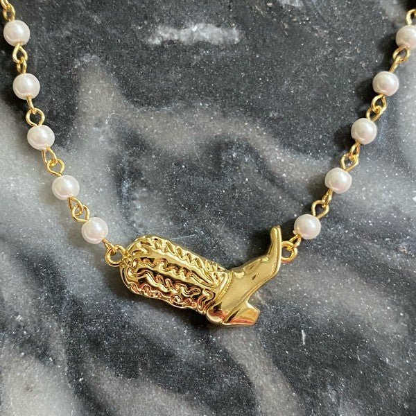 Cowgirl Boot Pearl Chain Necklace - KOKOTETE