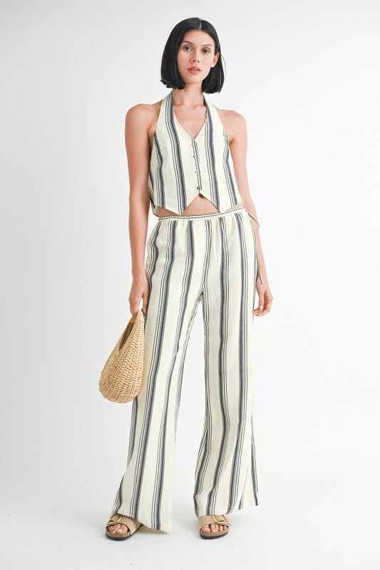 HALTER NECKLINE VEST WITH BACK TIE - KOKOTETE