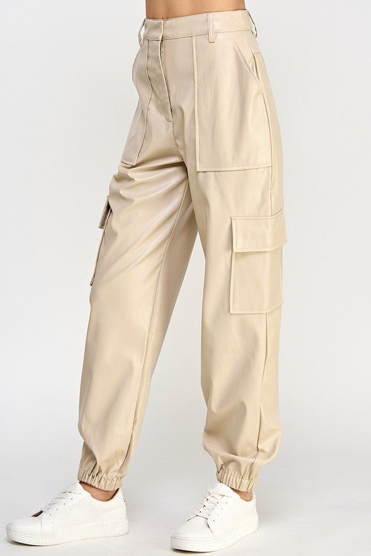 RELAXED VEGAN LEATHER CARGO PANTS - KOKOTETE
