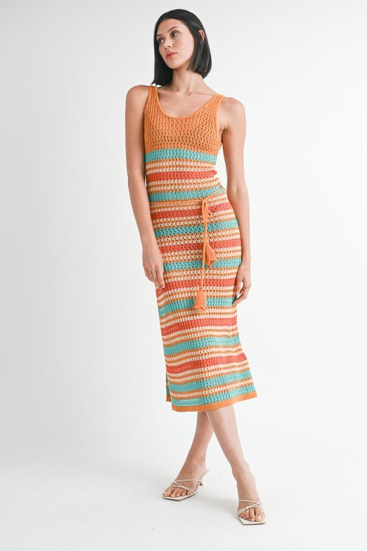 SCOOP NECK CROCHET MAXI DRESS - KOKOTETE