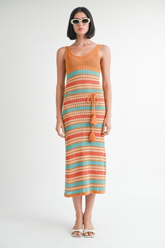 SCOOP NECK CROCHET MAXI DRESS - KOKOTETE