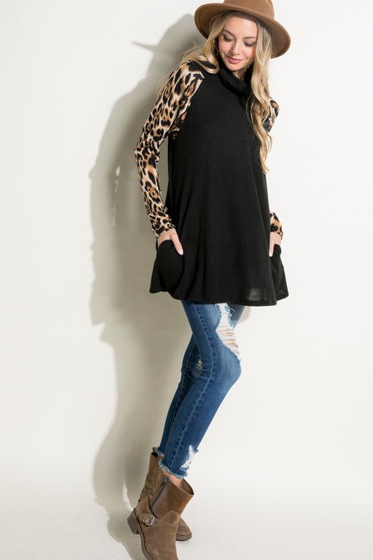 BRUSHED HACCI CHEETAH PRINT AND SOLID MIXED TOP - KOKOTETE