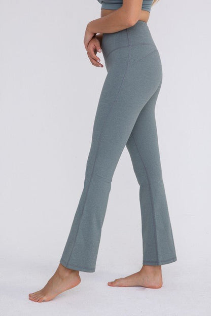 Flare Swoop Back High-Waisted Leggings - KOKOTETE