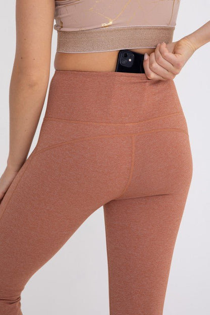 Flare Swoop Back High-Waisted Leggings - KOKOTETE