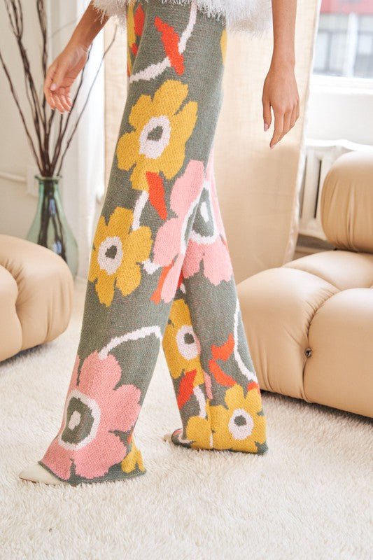 Flower Printed Casual Cozy Full Long Wide Pants - KOKOTETE