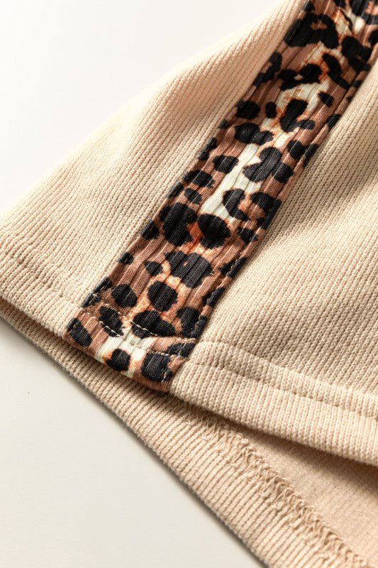 Leopard Trim Half - Zip Top and Shorts Set - KOKOTETE