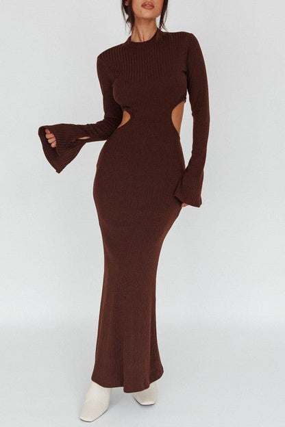 Long Sleeves with flared Cuffs Knit Maxi Dress - KOKOTETE