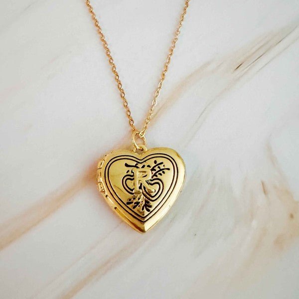 Nostalgic Heart Initial Open Locket Necklace - KOKOTETE