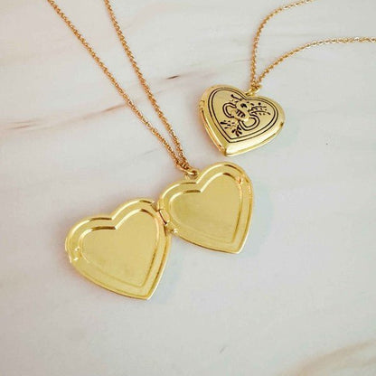 Nostalgic Heart Initial Open Locket Necklace - KOKOTETE