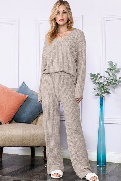 Slouchy Beige ribbed knit loungewear set - KOKOTETE