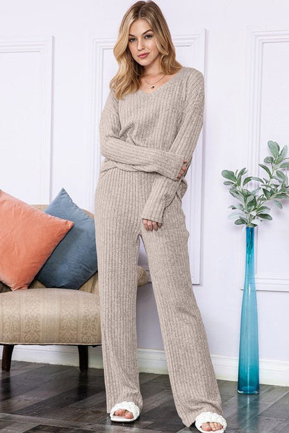 Slouchy Beige ribbed knit loungewear set - KOKOTETE