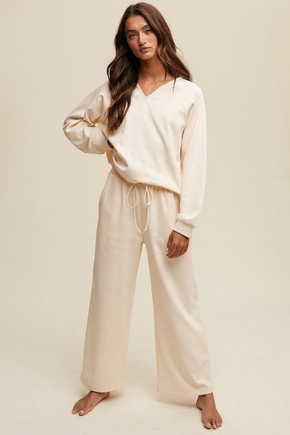 V-neck Sweatshirt and Pants Set - KOKOTETE